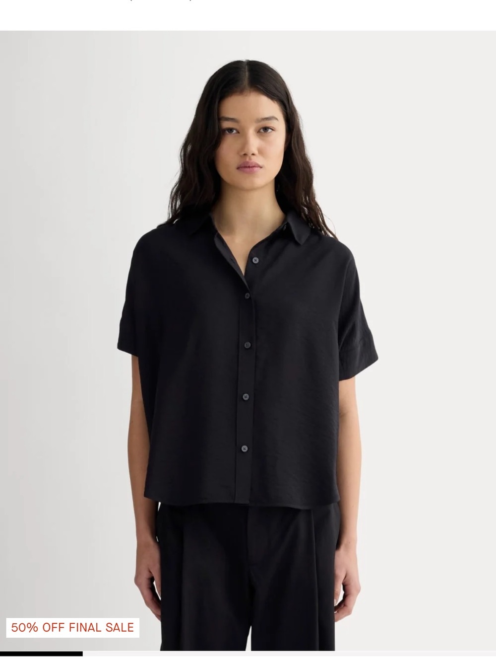 Everlane The Square Shirt in Soft Luxxe Black Short-Sleeve Button-Down Shirt